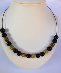 131. Keramiek en hout € 17,50